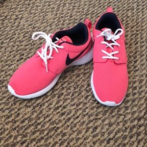 Pink and Navy Blue Nike Roshe Run Sneakers